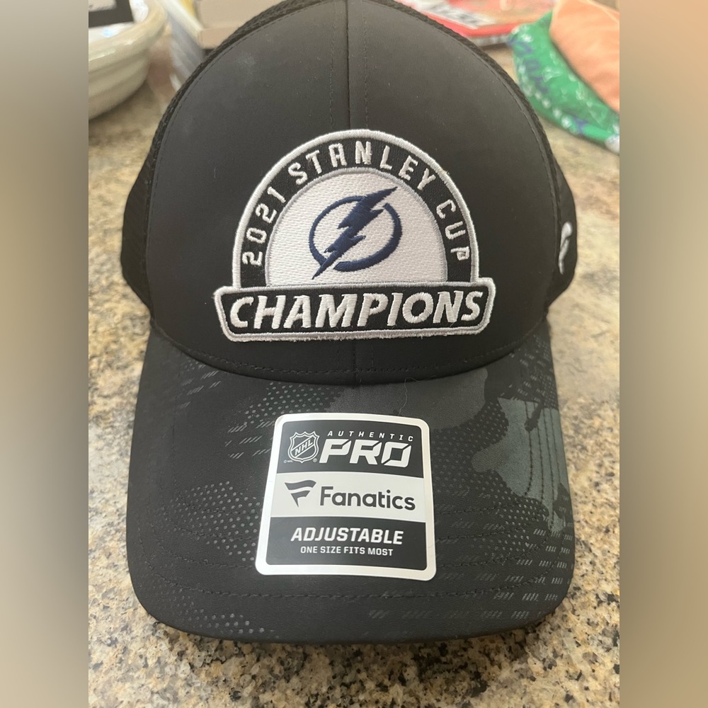 Fanatics 2021 Tampa Bay Lightning Stanley Cup Champions Black Adjustable Cap